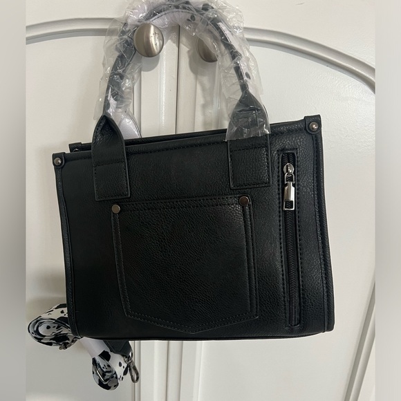 Purse - Picture 2 of 3